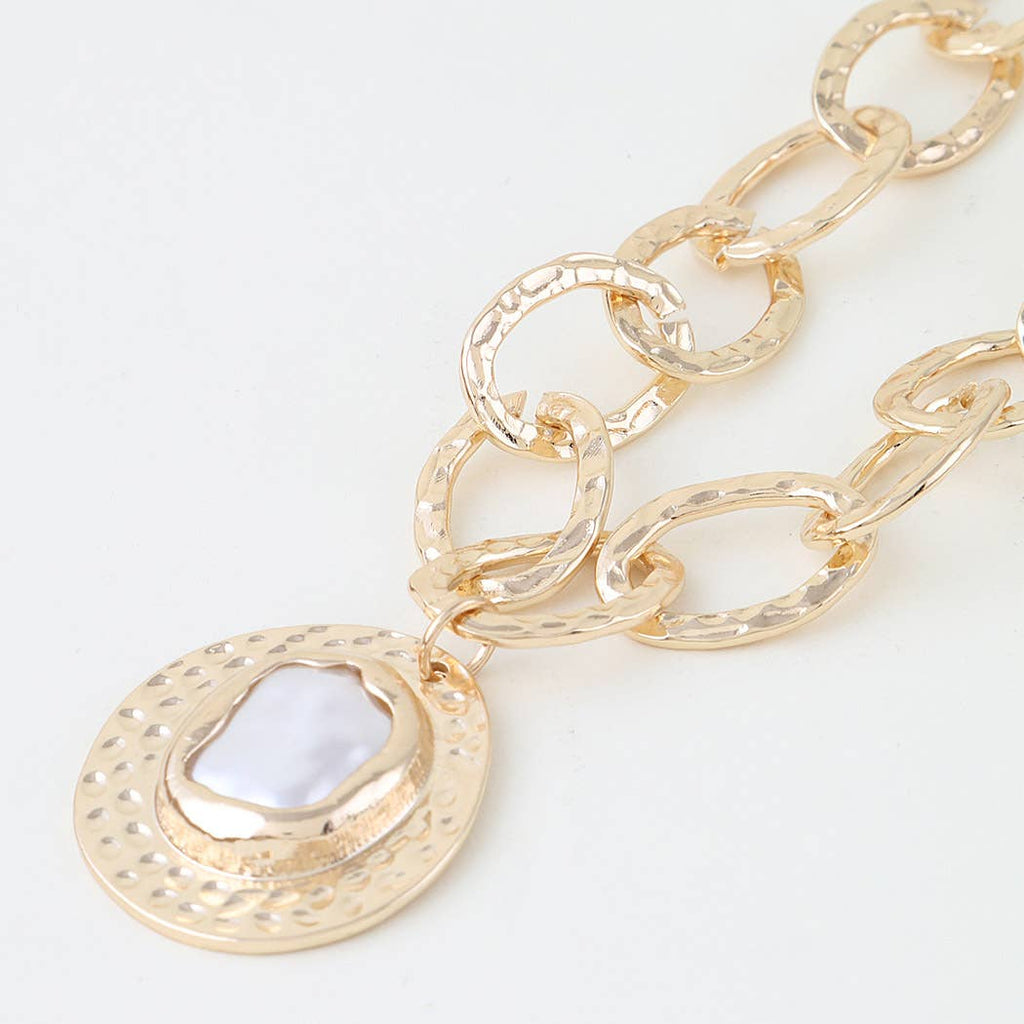 Hammered Pearl Disc Chain Necklace: GCR