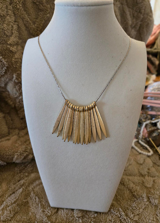 Gold Fan Necklace – Radiant Edge Edition
