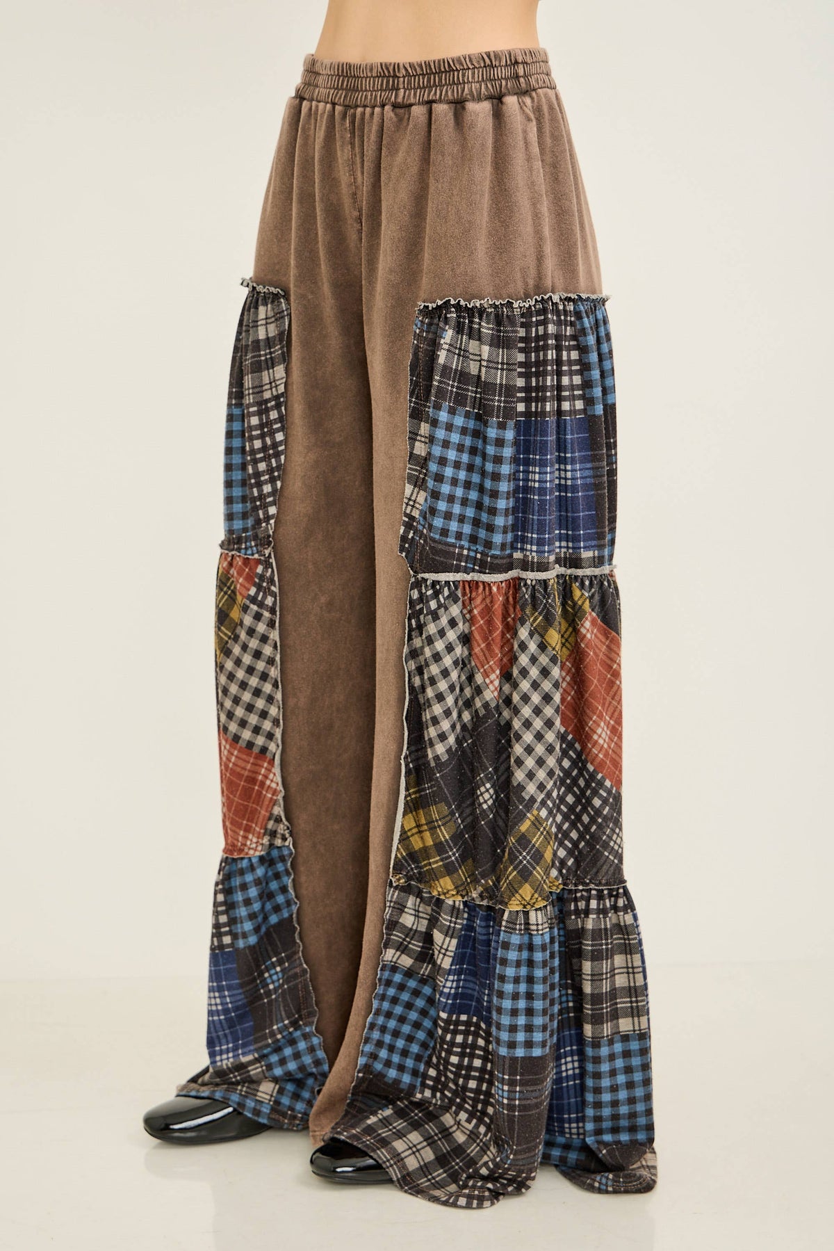 JHER Mineral‑Washed Tiered Plaid Wide Flare Pants