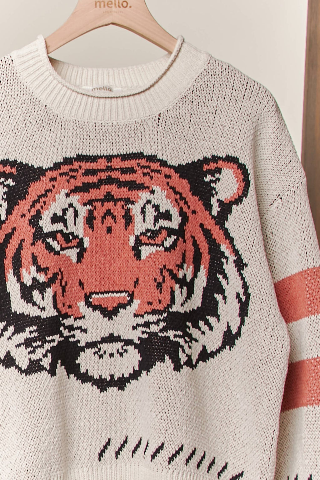 Mello Tiger Embroidery Round Neck Sweater-Boho Boutique Sweater