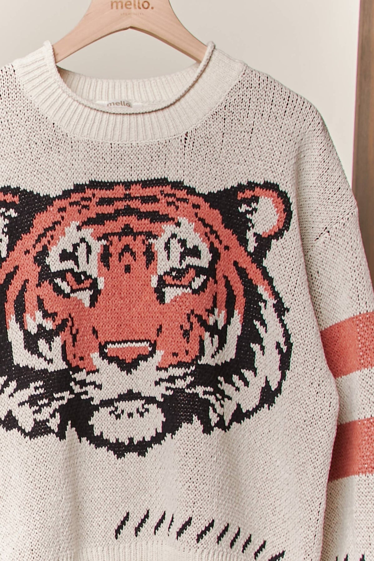 Mello Tiger Embroidery Round Neck Sweater-Boho Boutique Sweater