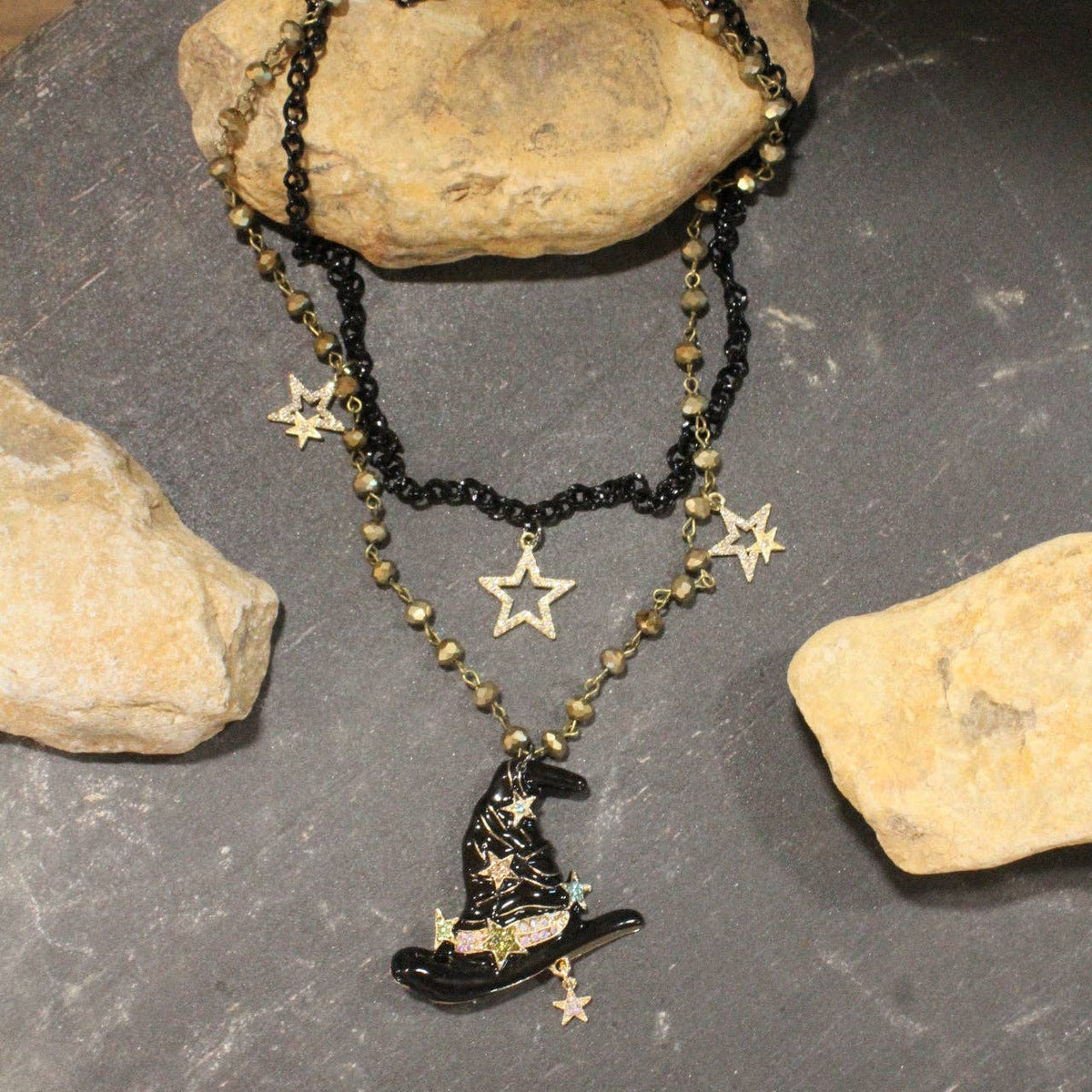 The Magic 🪄 Hat Layered Necklace