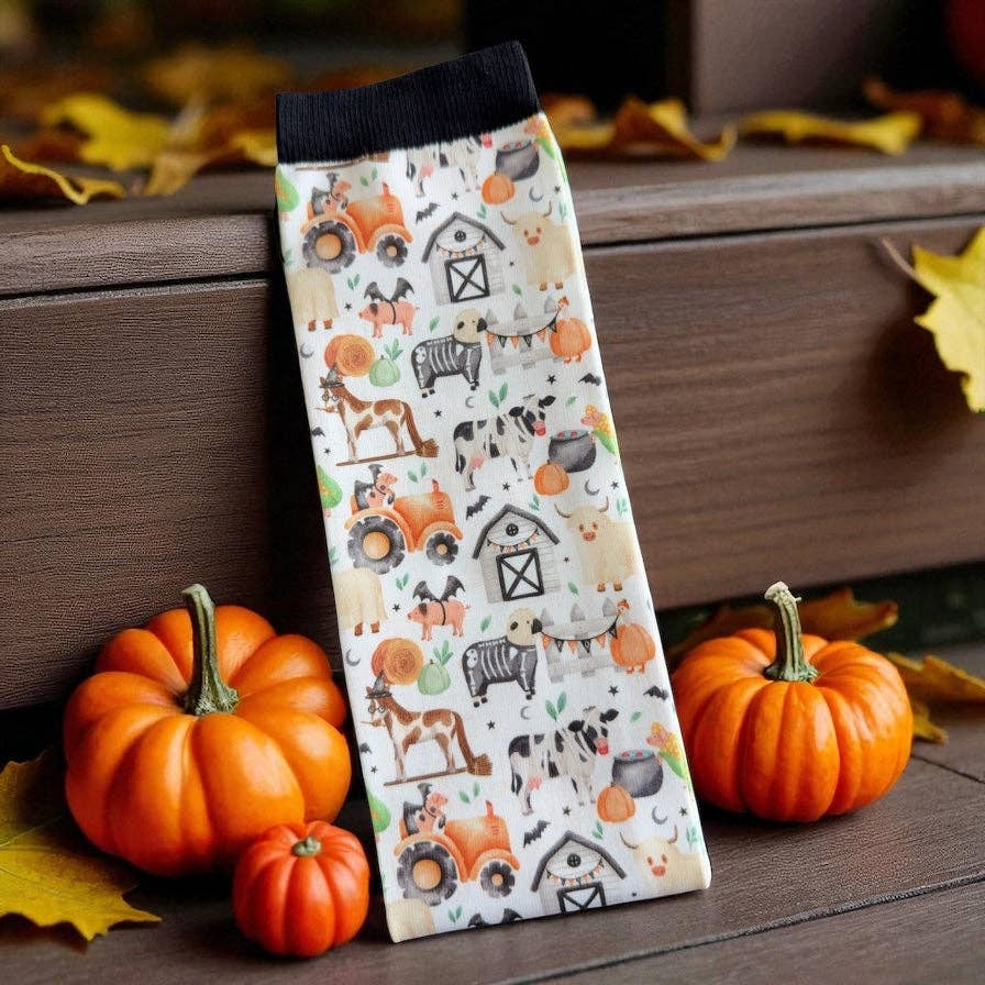 Red Barn Socks - Barnyard Boos