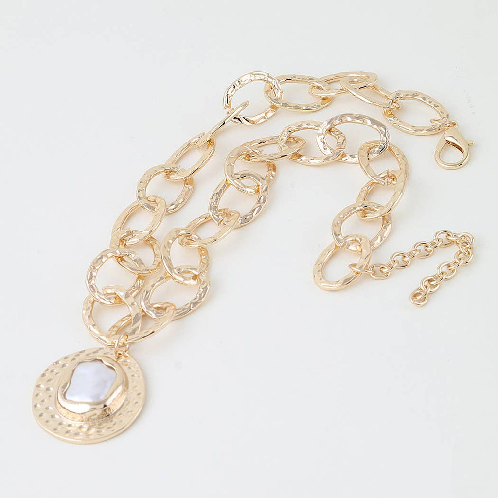 Hammered Pearl Disc Chain Necklace: GCR