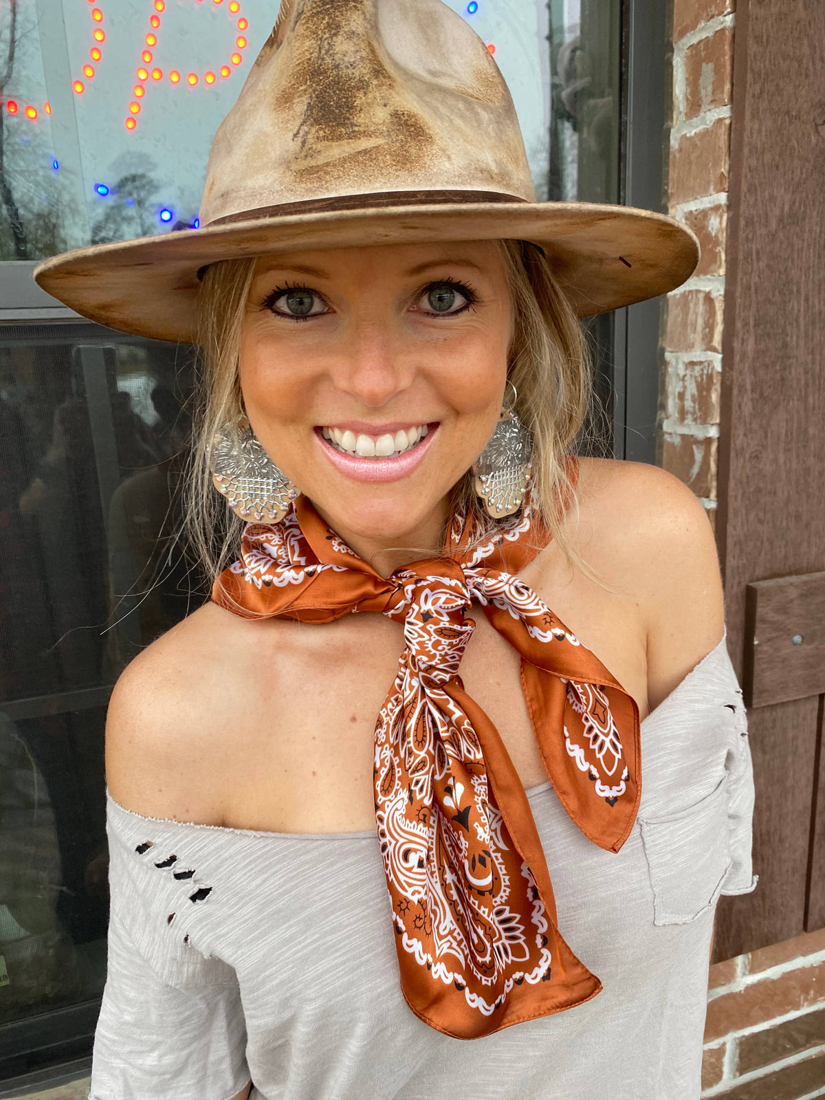 Tattered Ripped Tee - Multiple colors /sizes