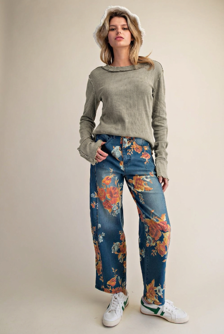 Full-length sweater matched to the gray-olive reference